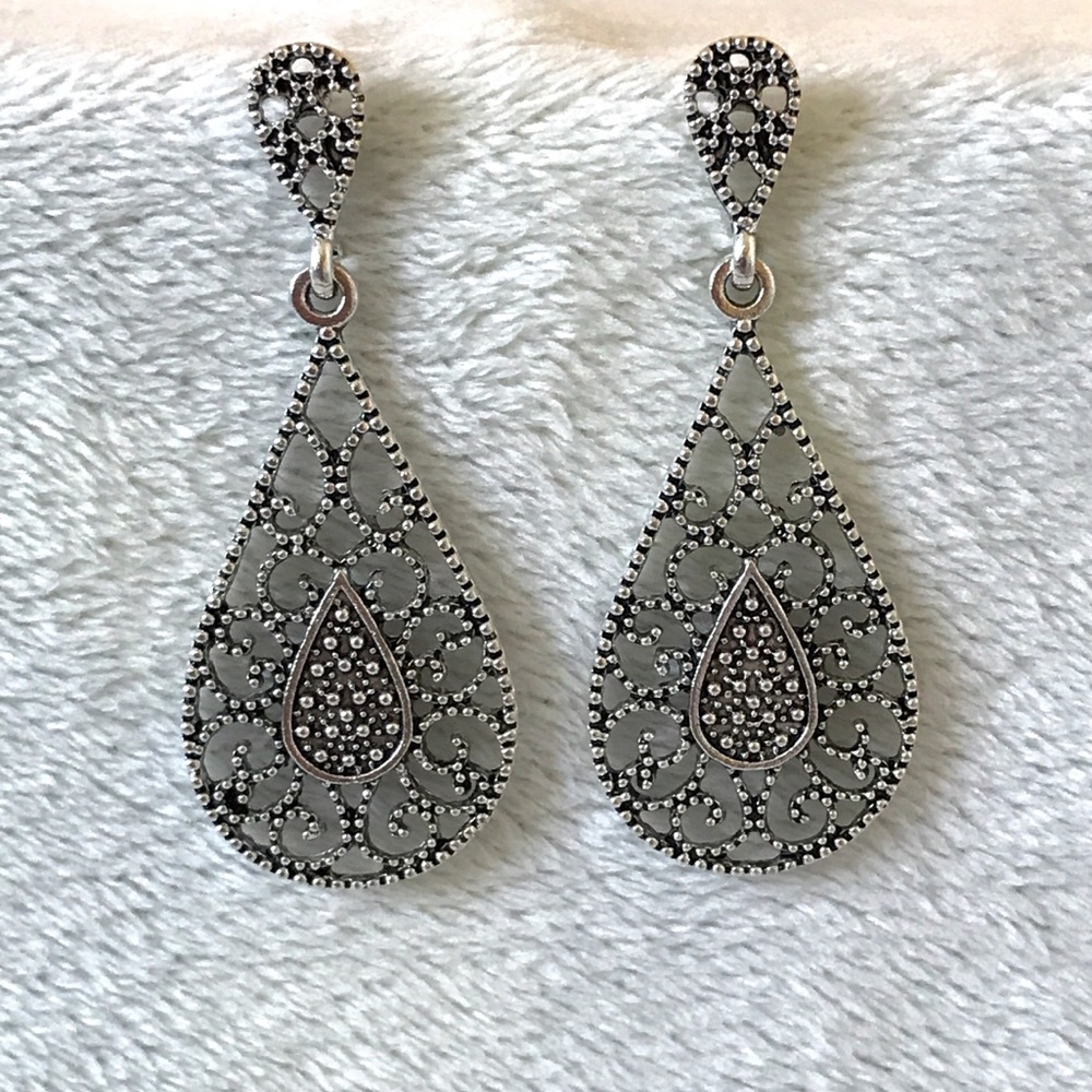 Fashion Tear Drop Earrings